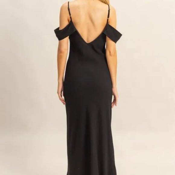 ✨NWT HYFVE Flattering Fit Cami Maxi Dress - Picture 3 of 5